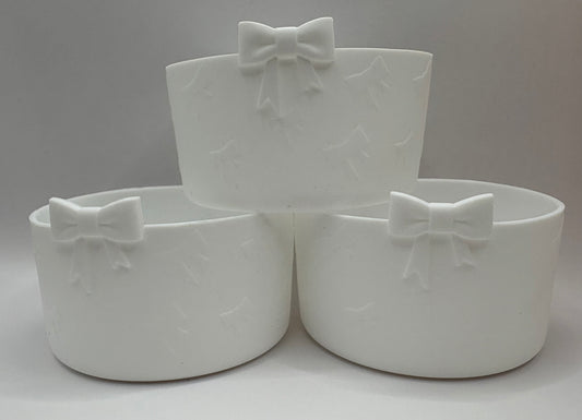 White Bows - Textured Tumbler Boot - Silicone Boot- Tumbler Accessories