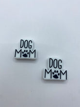 Load image into Gallery viewer, *Dog Mom* Focal Bead
