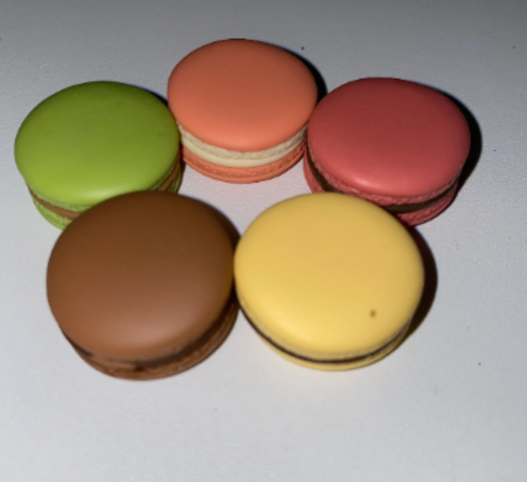 Macaroon Charms -5 pieces