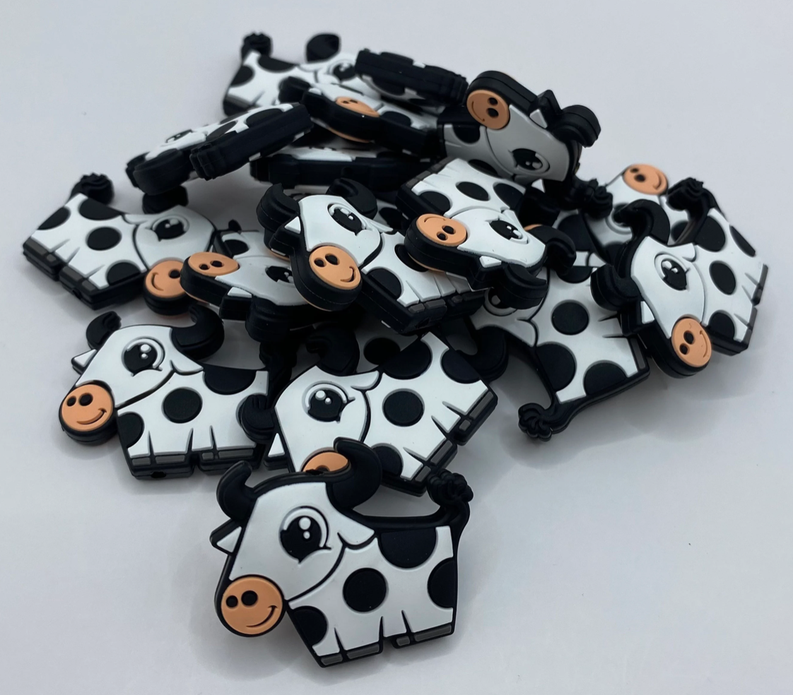 1 Cow Silicone Focal Bead