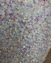 Load image into Gallery viewer, 5mm Resin Jelly AB rhinestones White
