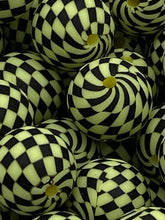 Load image into Gallery viewer, 10 Yellow Checkered  Print Silicone Beads - 15mm

