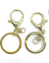 Load image into Gallery viewer, 5 Keyrings, Metal Clasp, Lobster Claw Clasp, available in 3 colors
