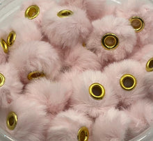 Load image into Gallery viewer, 10 Fuzzy Spacer  Beads - 20 mm - Light Pink
