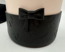 Load image into Gallery viewer, Black Bow Textured Tumbler Boot - Silicone Boot- Tumbler Accessories
