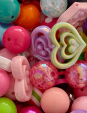 Load image into Gallery viewer, Acrylic Bead Assorted Scoop Mix  - 20mm
