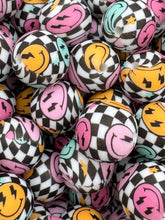 Load image into Gallery viewer, 10 Checkered Smiley Print Silicone Beads - 15mm
