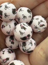 Load image into Gallery viewer, Black Cat and Bows Print Silicone Beads - 15mm - 10 CT
