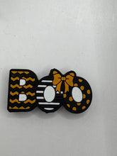 Load image into Gallery viewer, Boo Silicone Focal Bead - Halloween Focal
