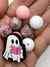 Load image into Gallery viewer, Boo and Books Bead Mix
